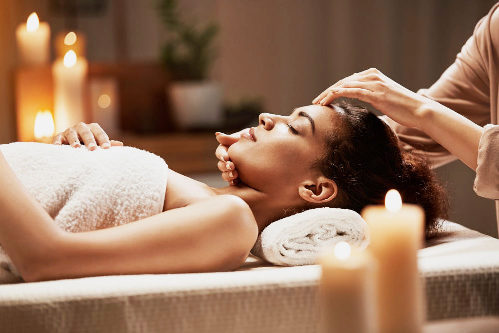 Essence Oil Spa